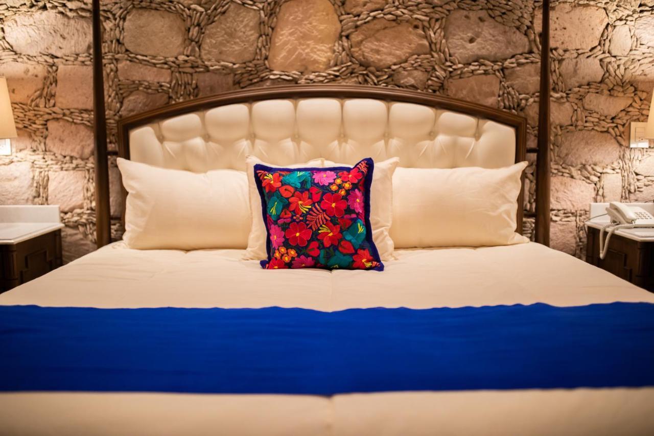 Casa Vieja Boutique
